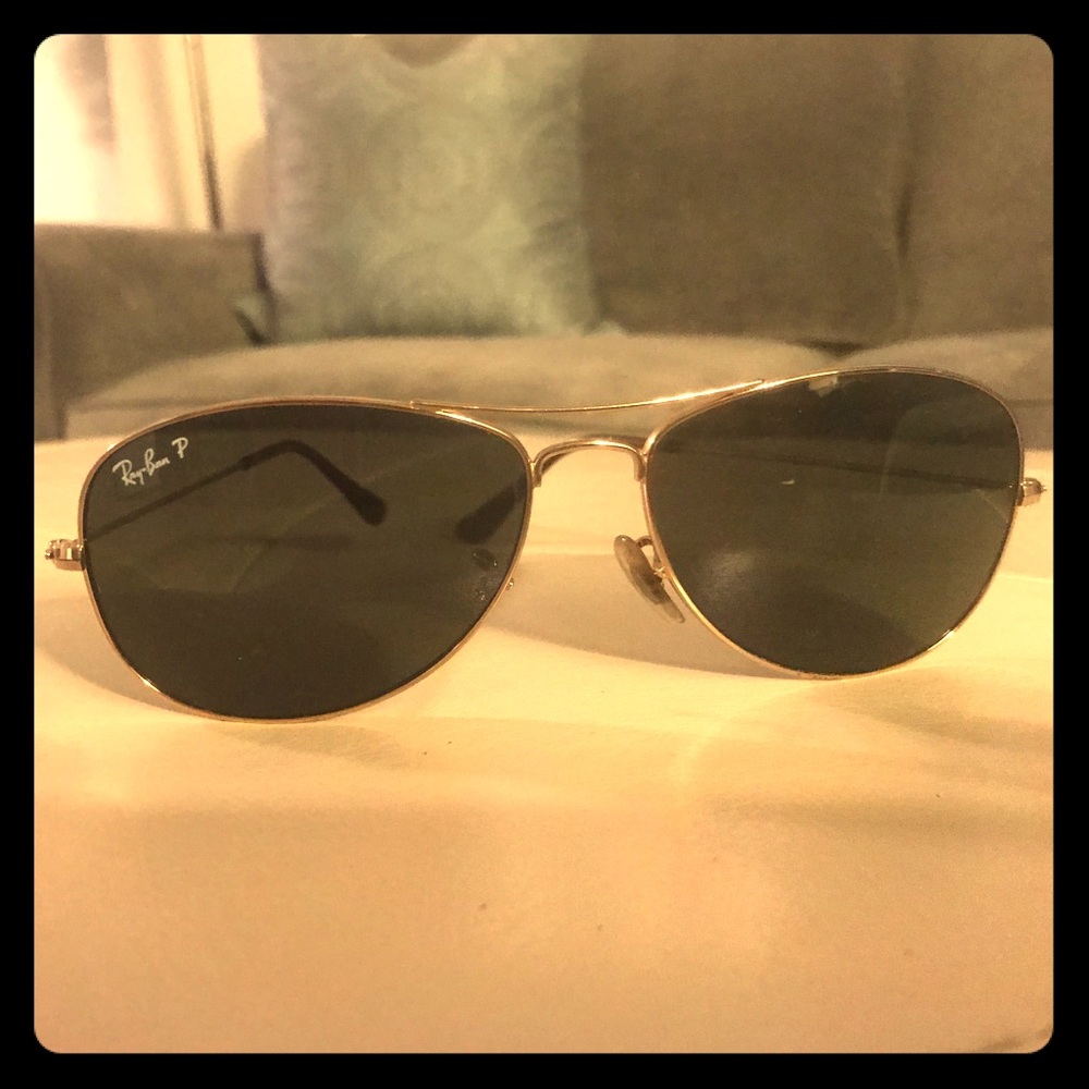 Ray ban aviator sunglasses